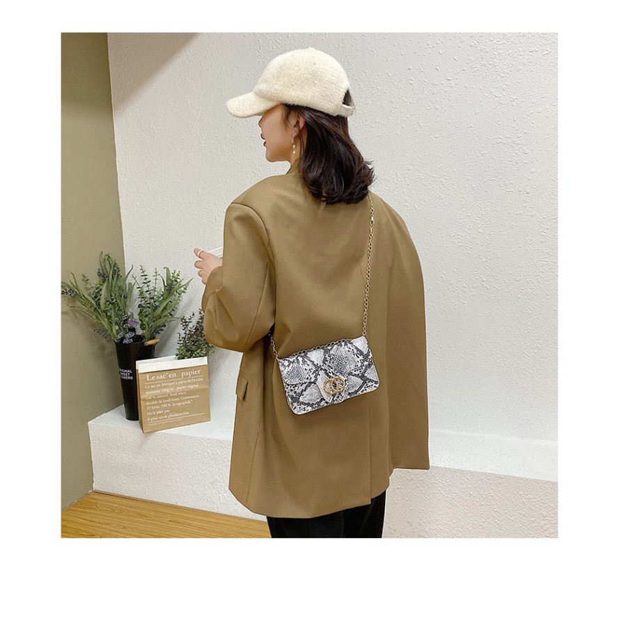 Túi xách nữ đeo chéo mini họa tiết da trăn phong cách Retro- DC08 túi đeo vai Chip Xinh Bag