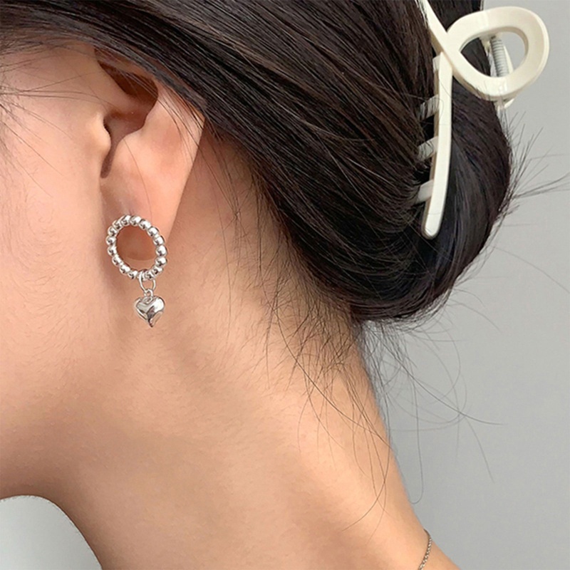 Đôi Bông Tai Hợp Kim Hình Trái Tim Đính Đá Thời Trang Cho Nữ