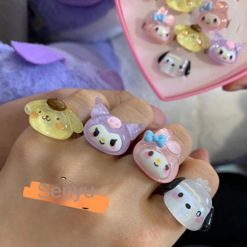 Sanrio Nhẫn Đồ Chơi Đính Pha Lê Trong Suốt Và Bóng Lông Dễ Thương Dành Cho Trẻ Em