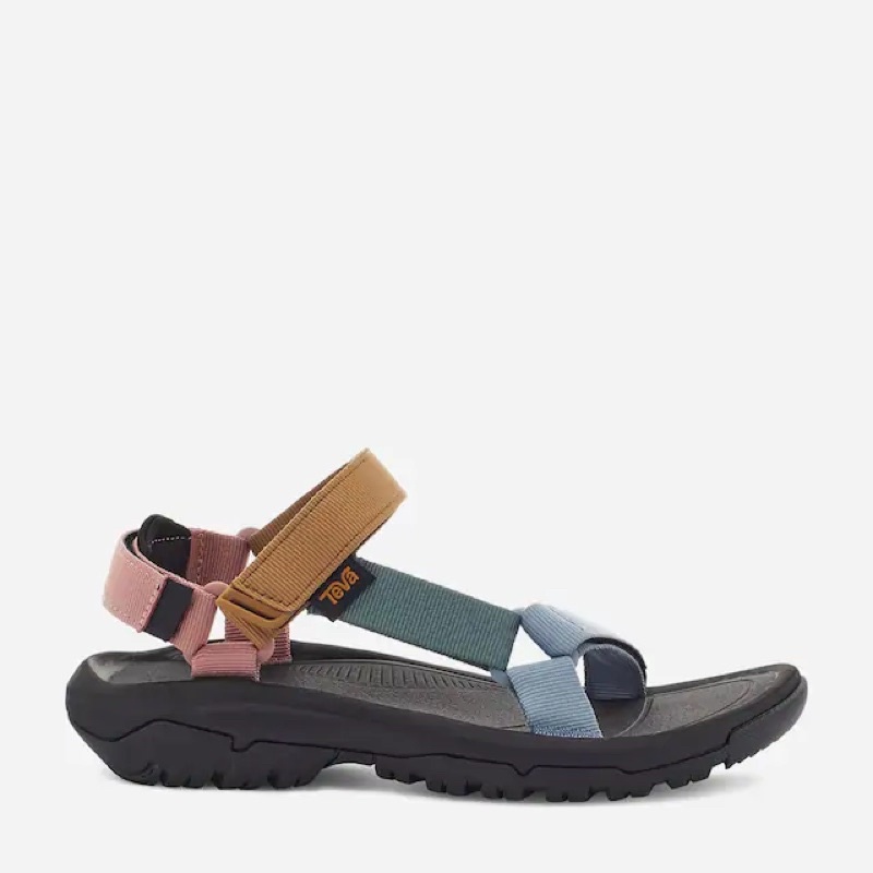 Quai hậu Teva hurricane Xlt2