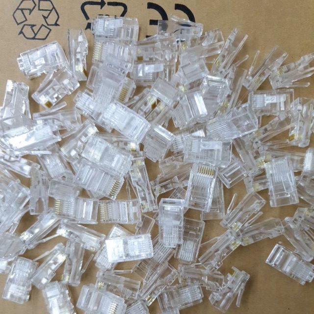 Đầu bấm dây mạng rj45