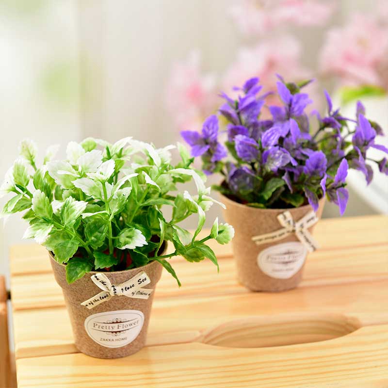Chậu hoa nhân tạo trang trí nội thất xinh xắn