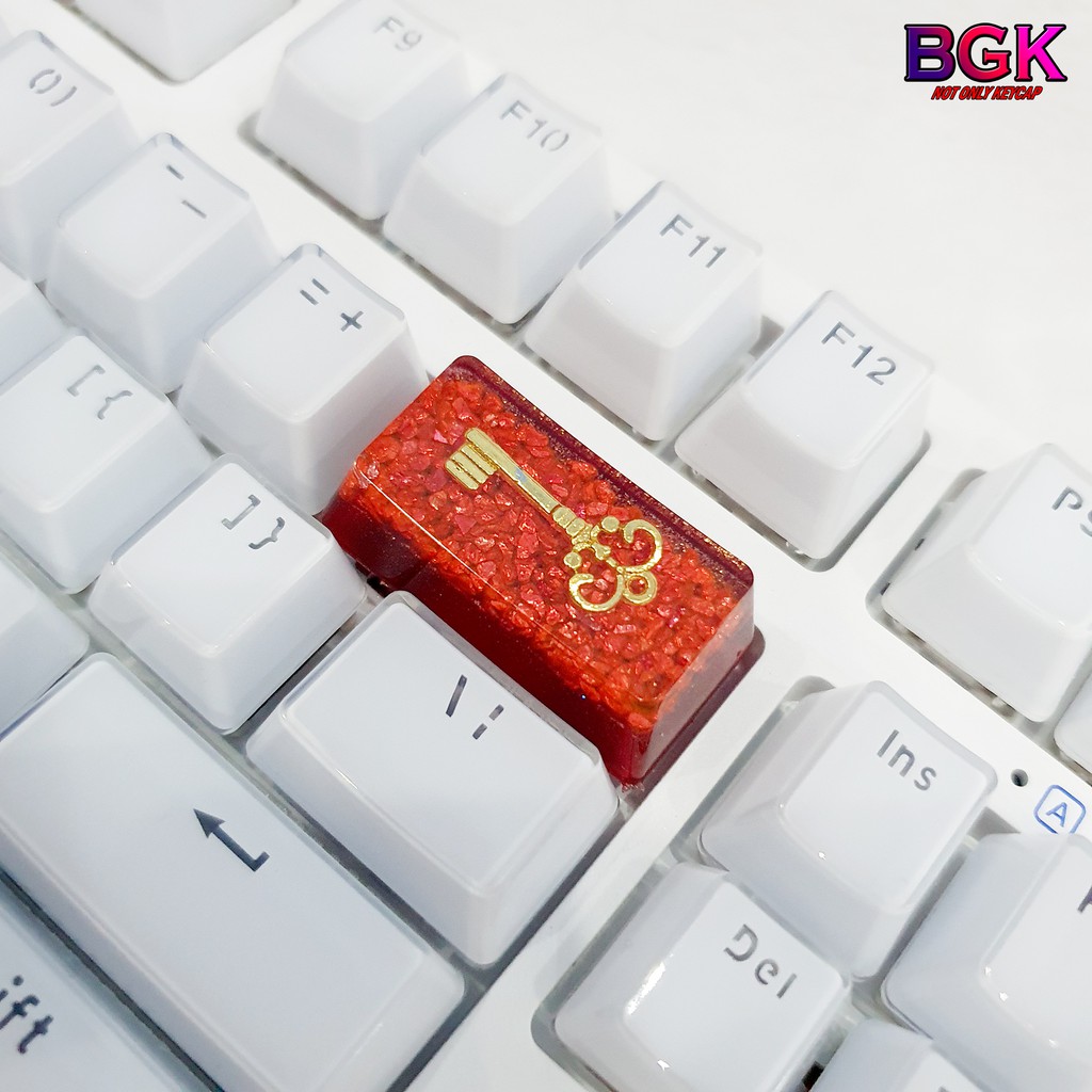 Keycap Lẻ nút Back hình Chìa khóa vàng Golden Key OEM profile ( keycap resin độc lạ )( Keycap Artisan )..