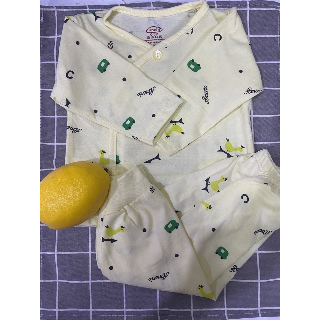 Bộ sơ sinh cotton UNCHI dài tay quần đáp đũng cho bé 3-9kg BSS320