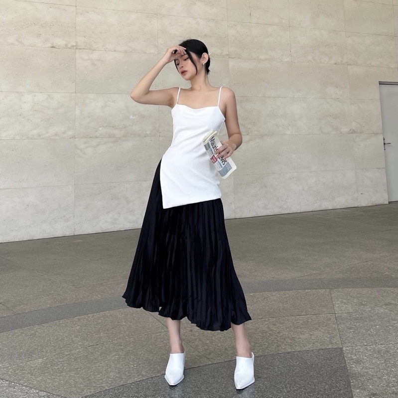 Asymmetric Cami (Áo dây trắng lệch vạt)