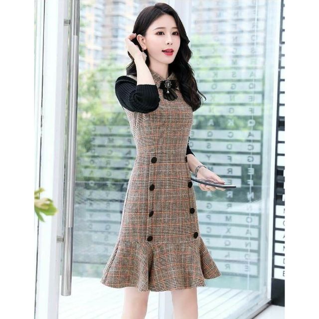 ĐẦM DẠ ĐUÔI CÁ PHỐI TAY LEN