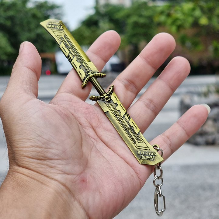 Móc Khóa Đ.ao Thanos. Móc Chìa Khóa Avengers. Hợp Kim Nhôm Cao Cấp