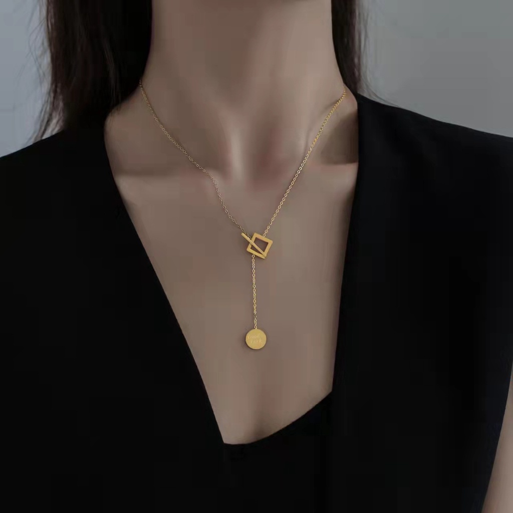 Vòng Cổ Mặt Vuông Khắc Chữ Mang Lại May Mắn Phong Cách Hàn Quốc Thời Trang Mới Dành Cho Nữ