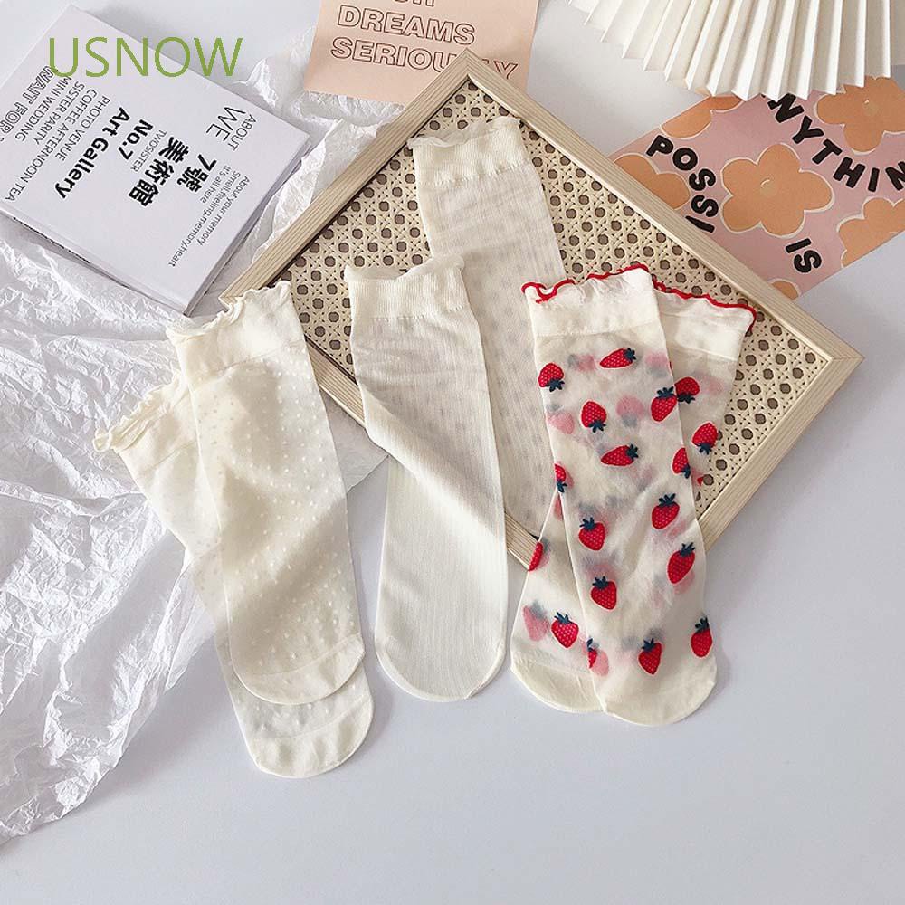 Đôi Vớ Thoáng Khí Họa Tiết Trái Dâu Dễ Thương Bắt Mắt Sành Điệu Hoạt Hình