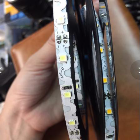 Dây led 3140  5m/cuộn có thể gập để tạo kiểu,không chống nước