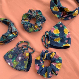 Băng đô, cột tóc và khẩu trang hoa denim