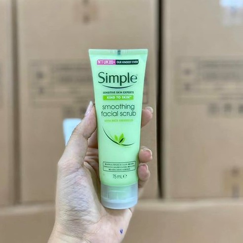 Tẩy Da Chết Simple Simple Kind To Skin Soothing Facial Scrub