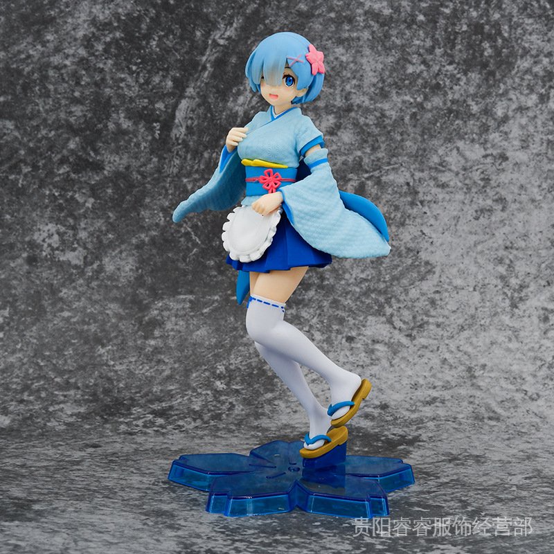 Mô Hình Nhân Vật Rem Trong Anime Sakura