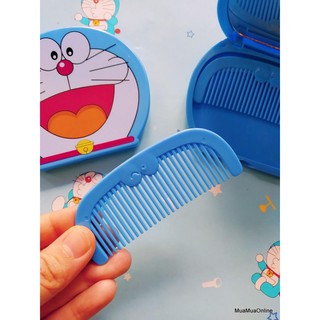 Bộ Gương soi và lược mini Doreamon