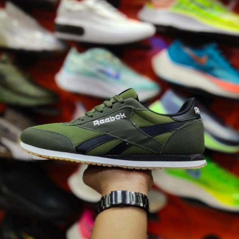 Giày Chạy Bộ Reebok Clasik Nhập Khẩu Chất Lượng Cao Cho Nam