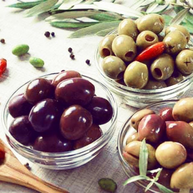 Oliu tách hạt Lamasia nhập khẩu Tây Ban Nha hộp 3kg