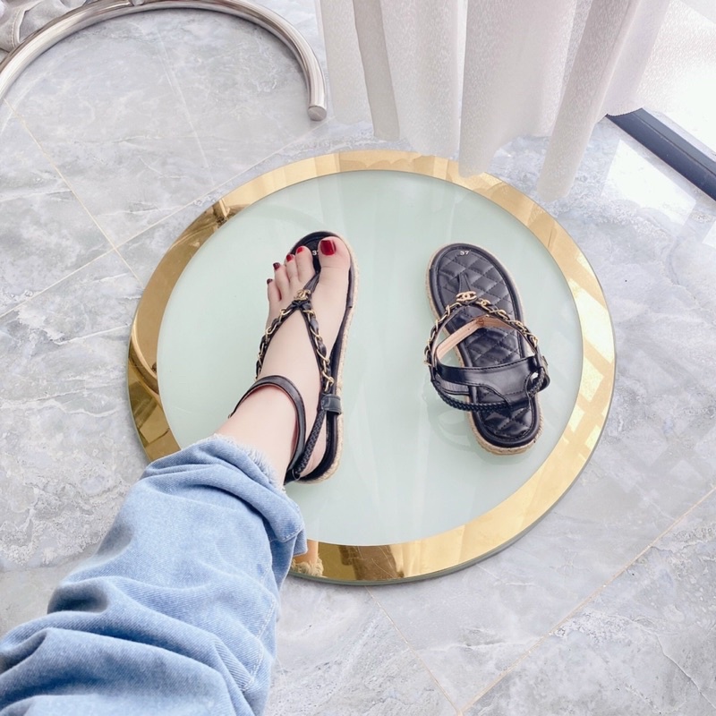 CÓ SẴN - GIÀY SANDALL XỎ NGÓN KIỂU ĐỘC LẠ