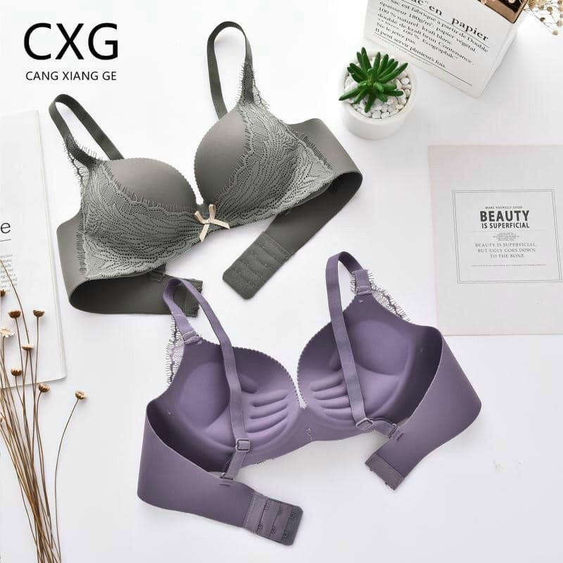 Áo lót nữ su đúc CXG áo ngực không gọng, nâng ngực, lót đệm vừa phải A16