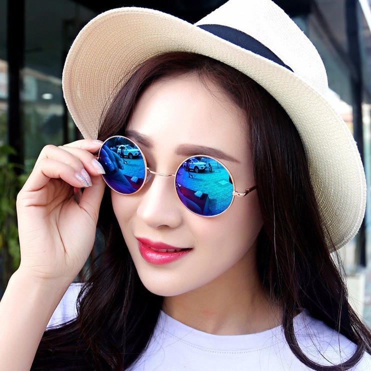 Kinh mắt tròn thầy bói