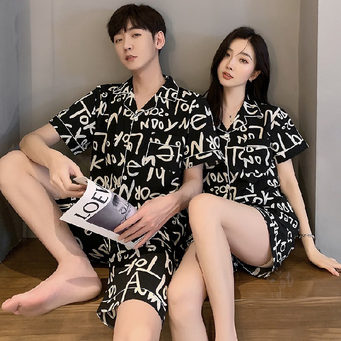Bộ Đồ Ngủ Lụa Satin Tay Ngắn Phong Cách Thời Trang Hàn Quốc Dành Cho Nam Và Nữ