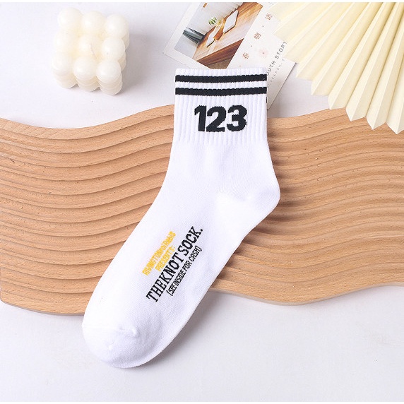 Vớ Tất cổ lửng UNISSEX số 123 phong cách thể thao, đường phố, năng động.