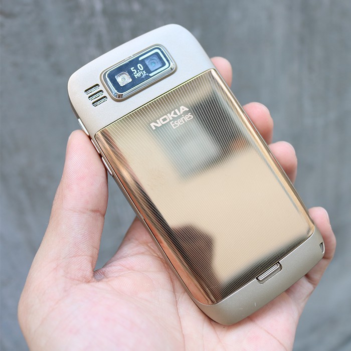 Điện thoại Nokia E72 Tím hàng chính hãng | BigBuy360 - bigbuy360.vn