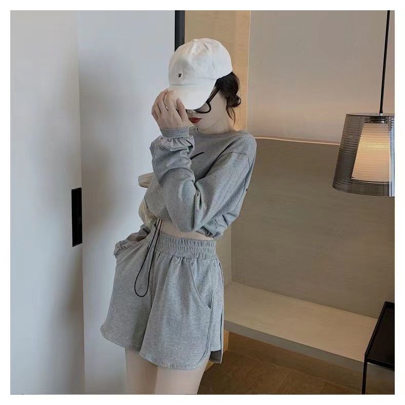 Set Áo Tay Dài Dây Rút Phối Quần Short Lưng Cao Ống Rộng Thời Trang Hong Kong Cá Tính Cho Nữ