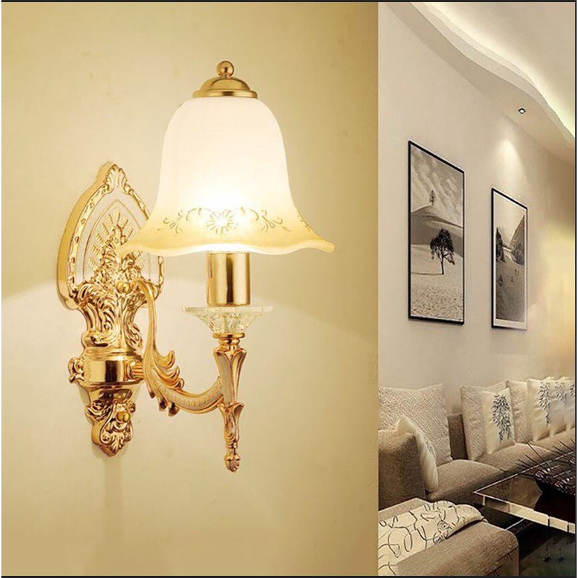 Đèn ngủ Treo Tường phong cách cổ điển UPLEDA chao thủy tinh trang trí phòng khách