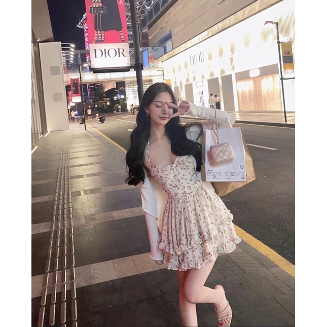 SET ĐẦM HOA 2 DÂY TẦNG KÈM KHOÁC CROP TRẮNG  🌼 | BigBuy360 - bigbuy360.vn