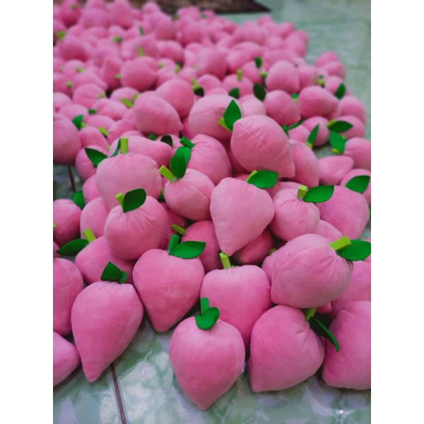 QUẢ ĐÀO VẢI NHUNG NHỒI BÔNG KICH THƯỚC NHƯ THẬT