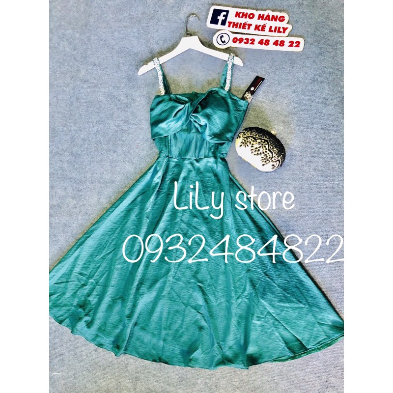 ẢNH VÀ VIDEO THẬT 1000% ĐẦM 2 DÂY XOẮN NGỰC ĐÍNH NGỌC PHA LÊ