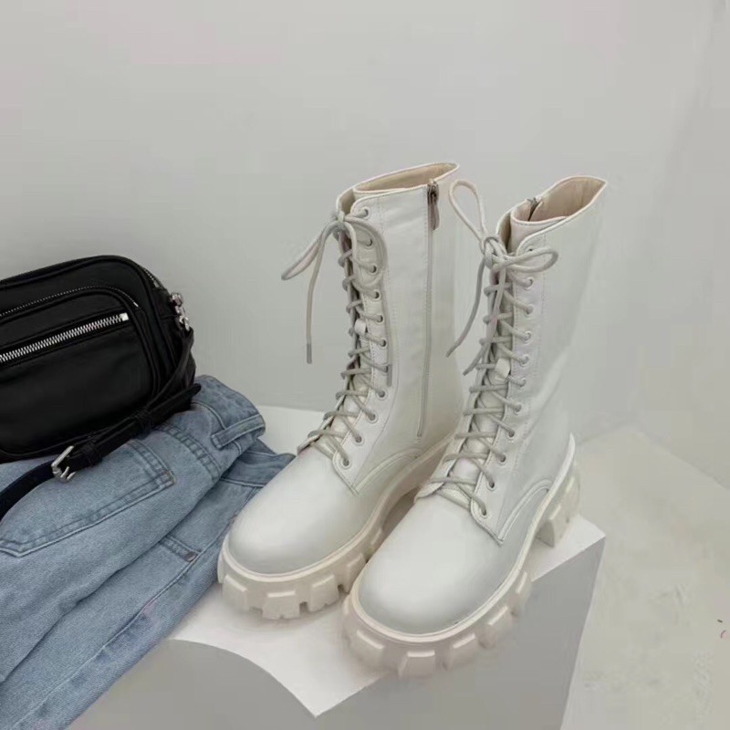 [ORDER] Boots nâng đế 5cm thân boots dài 20cm | Có hai màu Trắng/Đen