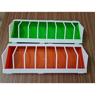 Máng tập ăn cho gà con