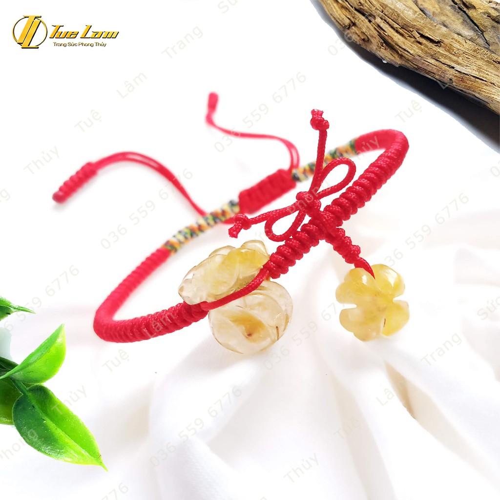 [Handmade] Vòng Chỉ Đỏ charm túi tiền cỏ 4 lá TA tóc vàng