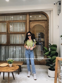 Len cài khuy ngực
