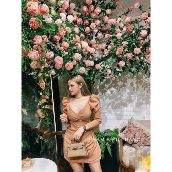 Đầm váy nữ body tay dài phồng cổ chữ v dáng ôm thời trang nữ | BigBuy360 - bigbuy360.vn