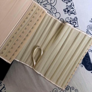 Đai định hình vòng eo latex