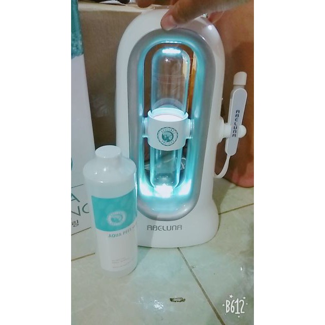 Máy hút mụn,vệ sinh da,dưỡng da aqua peeling