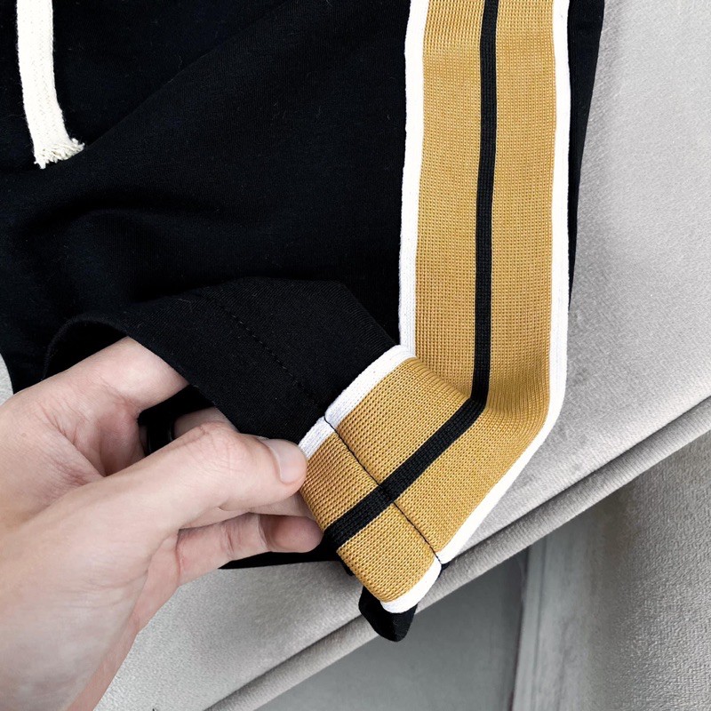 [Mã SKAMA06 giảm 8% TỐI ĐA 50K đơn250K] Quần short TBG sọc vàng , quần sooc nam nữ Hàn Quốc unisex , MSW Town | BigBuy360 - bigbuy360.vn