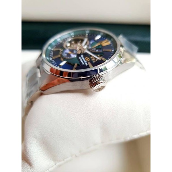 Đồng hồ nam Orient Star Skeleton RE-DK0001L00B - Máy cơ - Kính Sapphire - Tuyệt phẩm xanh bí ẩn!