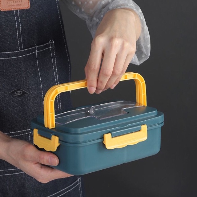 Hộp cơm 3 ngăn tặng kèm đũa và thìa inox