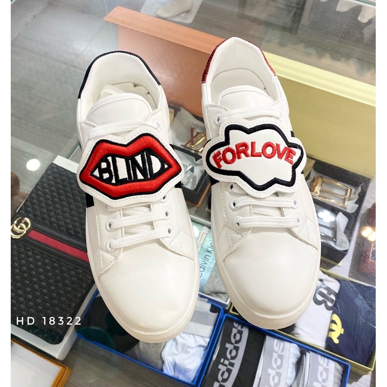 Giày Thể Thao Da Nam Nữ Thêu Vạch Môi Blind For Love Gót Song Màu
