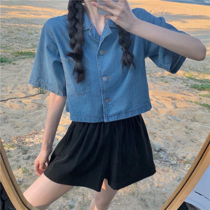 Áo croptop bò nữ túi trước cổ bẻ phong cách thời trang