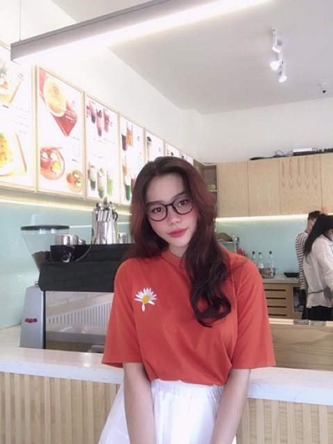 Set Đồ Basic gồm áo Daisyy Tee Và chân váy trắng ceci Skirt ( có tách lẻ )
