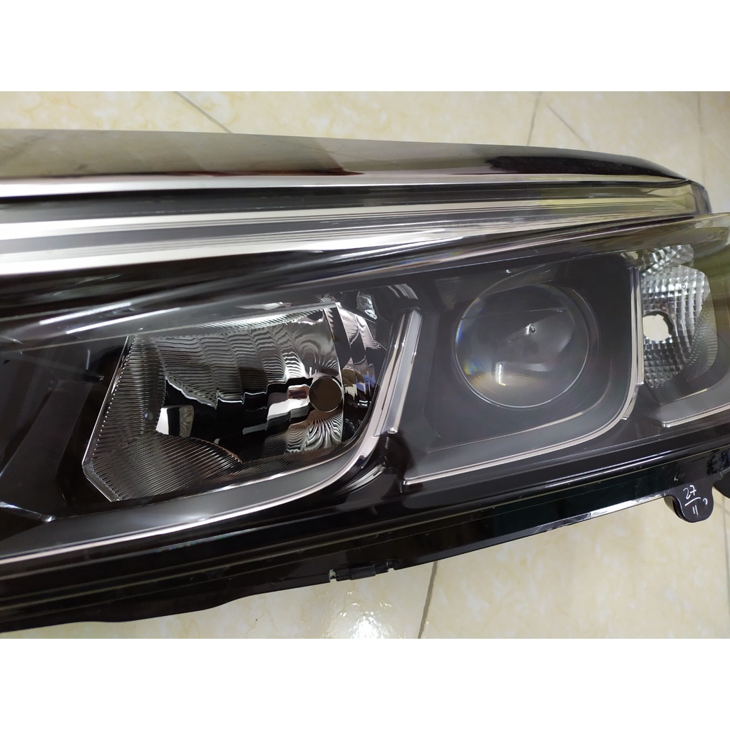 Đèn pha  + Badosoc trước Honda City 2020 bản L