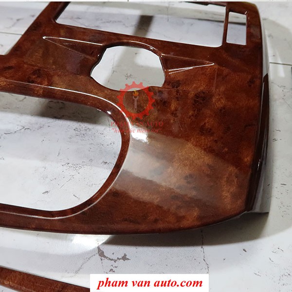 Ốp Taplo Vân Gỗ Ford Transit 2008-2021 hàng cao cấp nhựa dẻo Phụ kiện đồ chơi ô tô Transit Phạm Văn auto