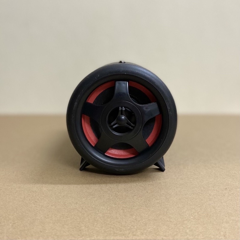 Loa Sub Crown 4 bluetooth dáng tròn công suất 10W dùng chuyển nguồn 220V/ 12 V