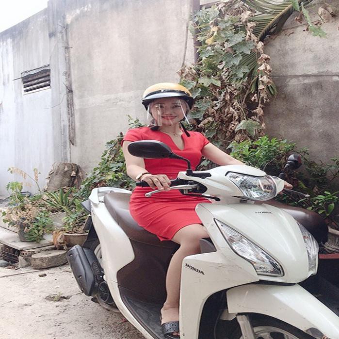 HÌNH THẬT COMBO KIẾNG CHỐNG DỊCH + 10 KHẨU TRANG VẢI KHÔNG DỆT CHỐNG GIỌT BẮN KHÓI BỤI, MẶT NẠ LÀM BẾP ĐA NĂNG | BigBuy360 - bigbuy360.vn