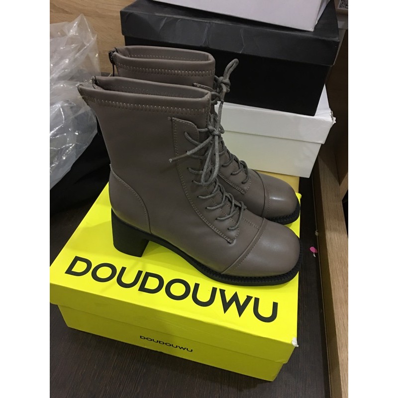 boot Doudouwu