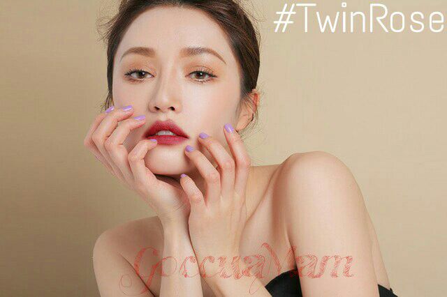 [Có sẵn] Son kem 3CE Maison Kitsune Velvet Lip Tint màu Red Intense, Rambling Rose, Twin Rose | BigBuy360 - bigbuy360.vn